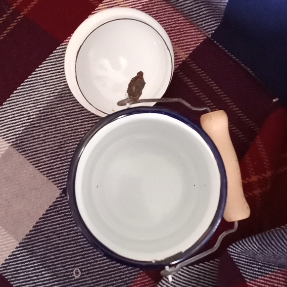 EUC Emalia Poland Antique Enamel-Ware Milk/Cream Tin - Picture 5 of 5